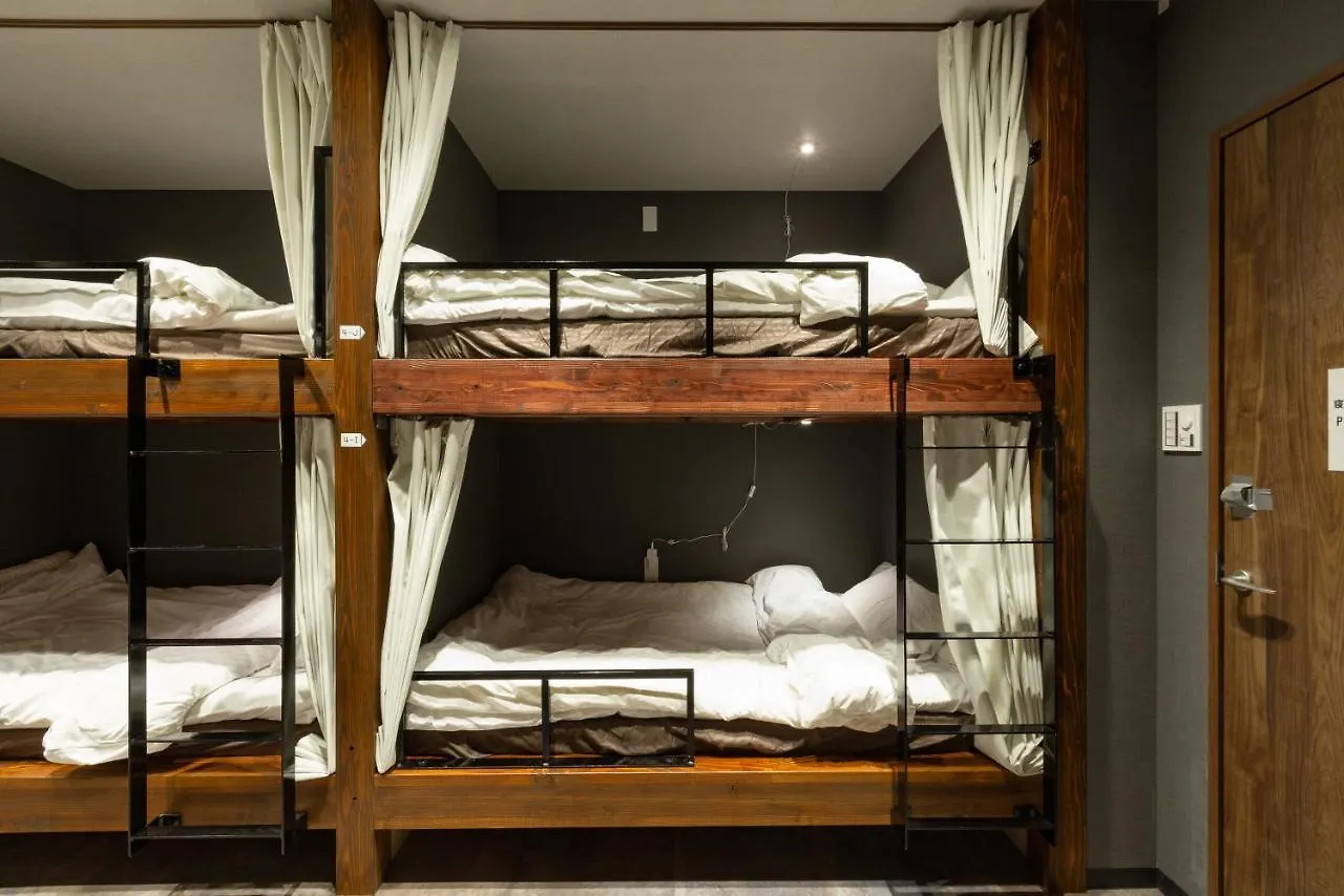 Samurai Home Shijo Omiya Kioto Hostal