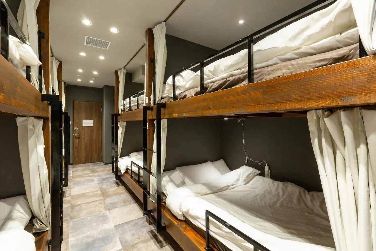 Hostal Samurai Home Shijo Omiya Kioto Japón