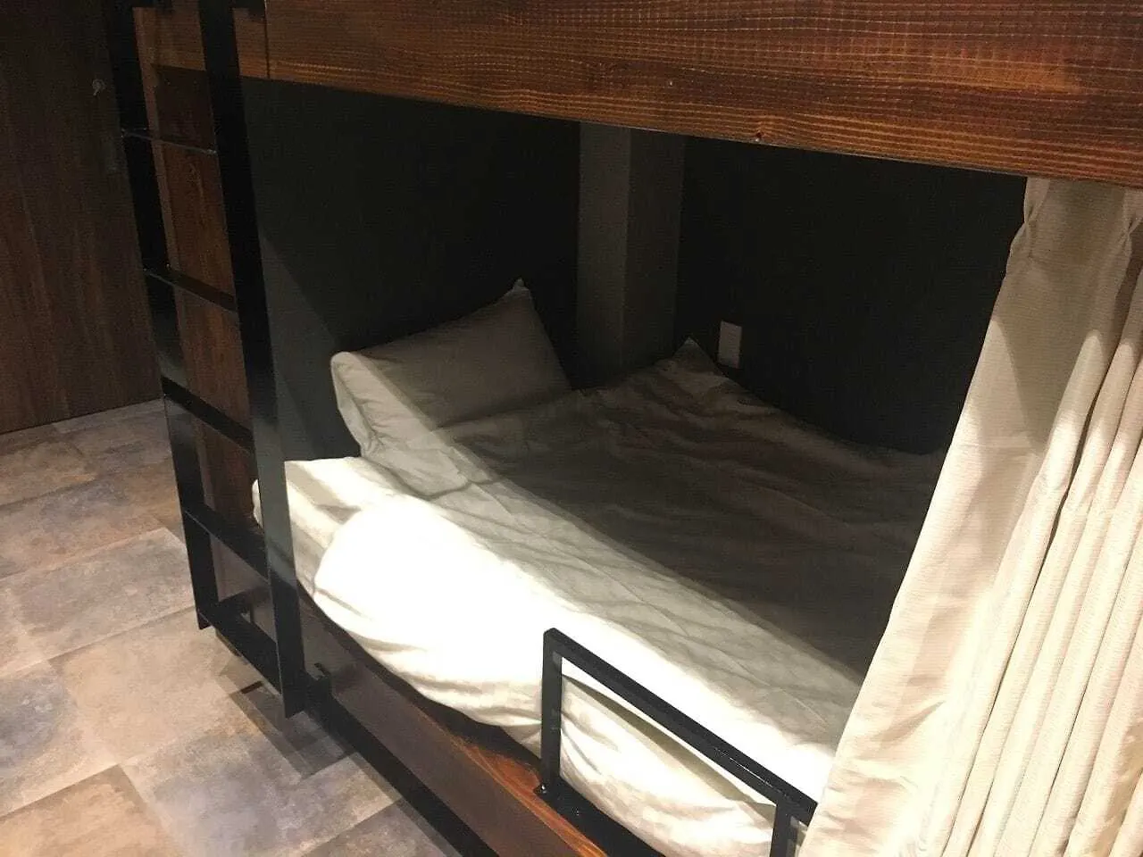 Hostel Samurai Home Shijo Omiya Κιότο Ιαπωνία